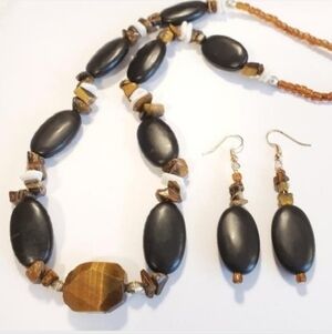 Black Onyx Gemstone Tiger Eye Chip Bead Hesihi Choker Necklace Earrings Set